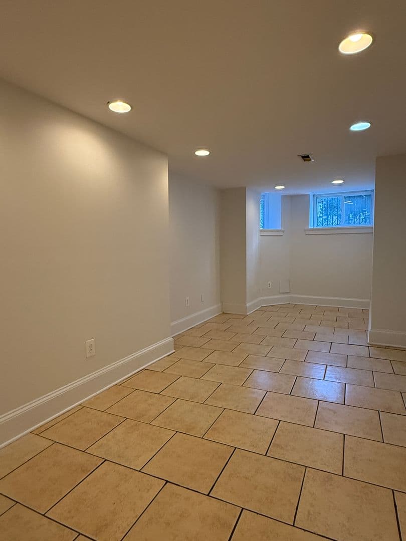 Baltimore Condo: 2318 Eutaw Pl
