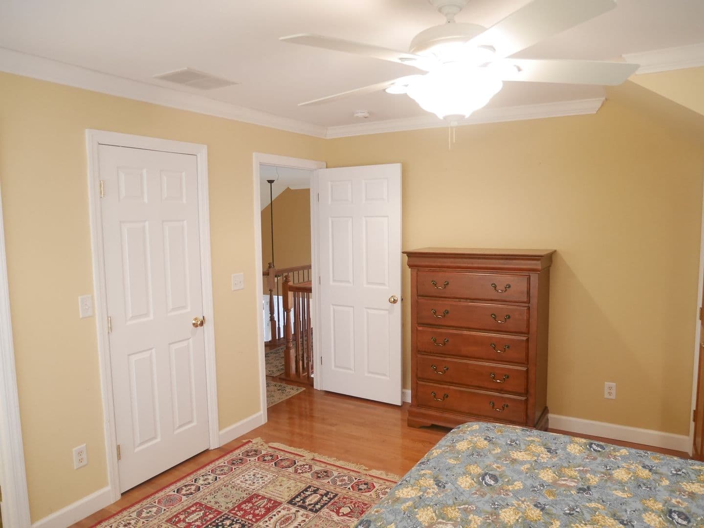 Lewes House: 36 Harborview Rd