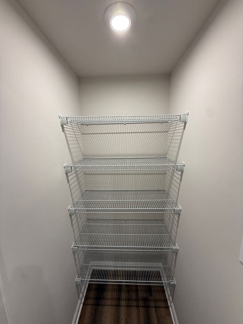 Hyattsville Condo: 6711 Belcrest Rd