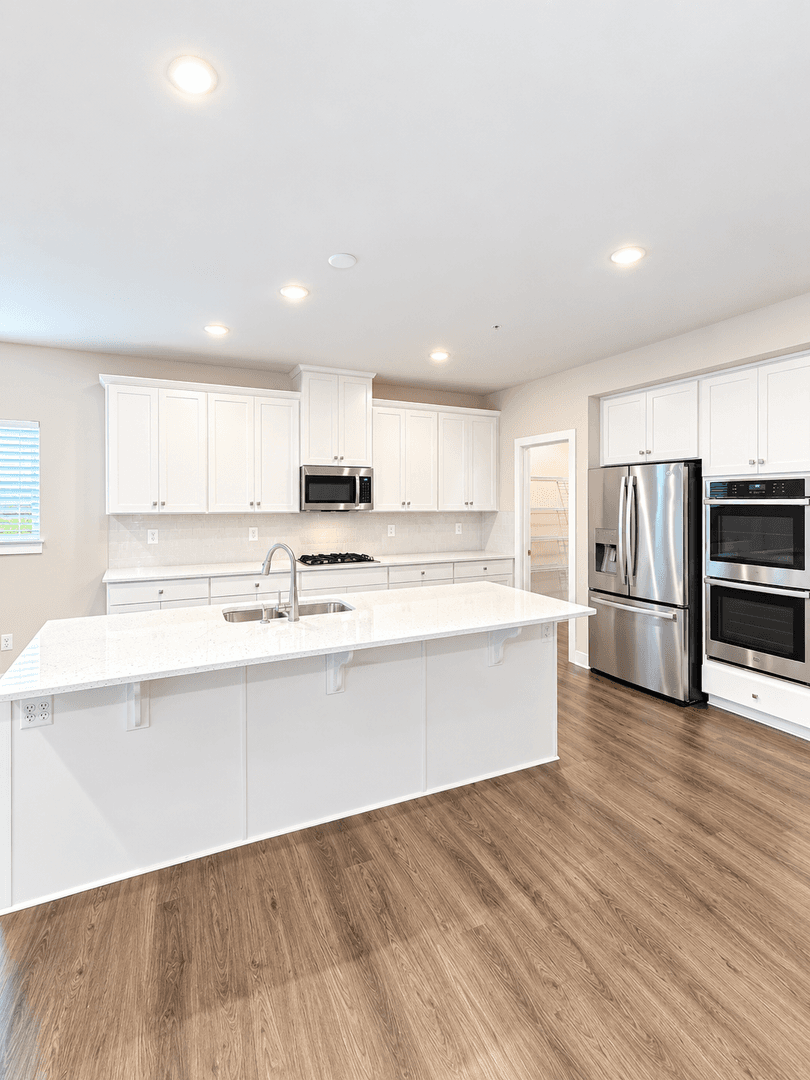 Baltimore House: 6510 Camden St