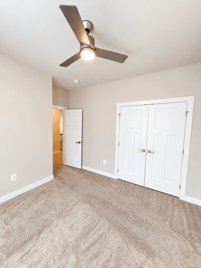 Baltimore House: 6510 Camden St
