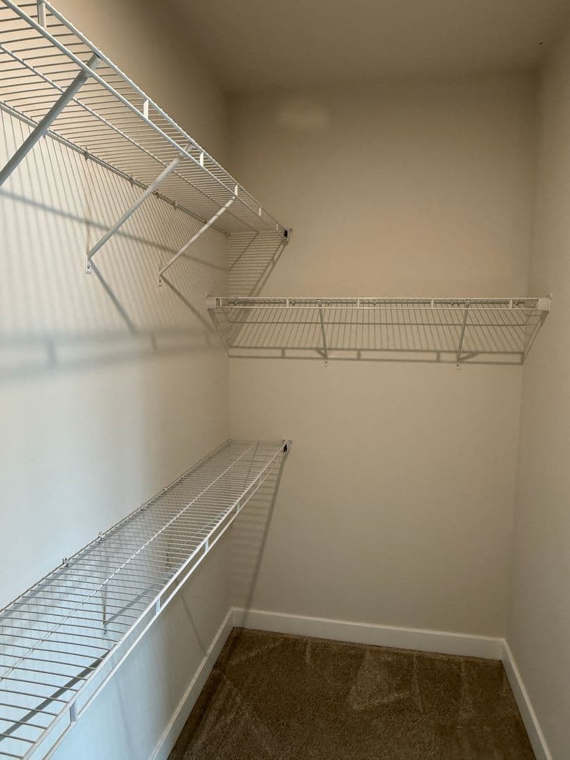 Middle River House: 506 Ladywell St