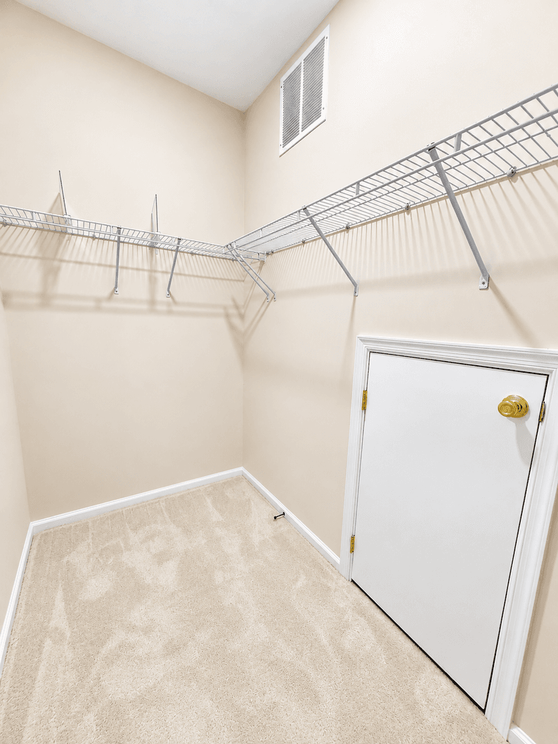 Suitland Townhome: 5504 Capital Gateway Dr