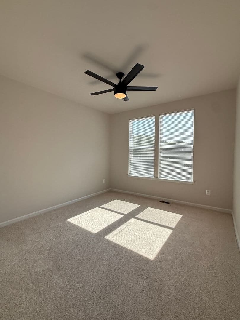 Hyattsville Condo: 6711 Belcrest Rd