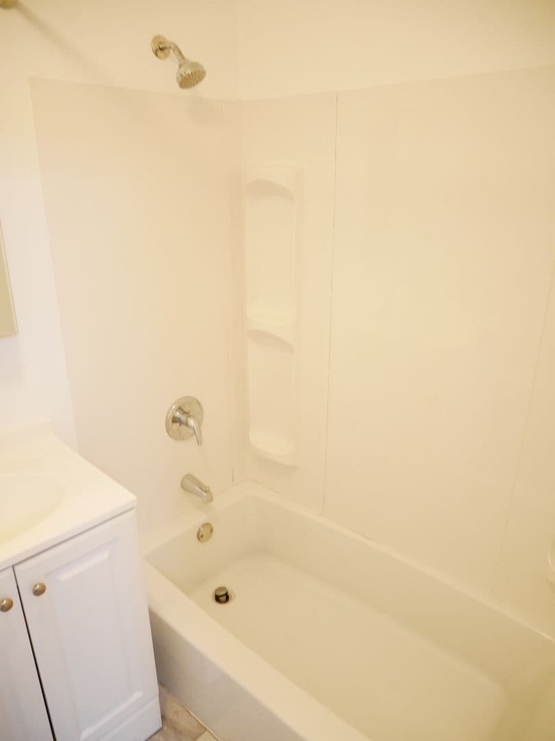 Baltimore Apartment: 305A S. Marlyn Ave