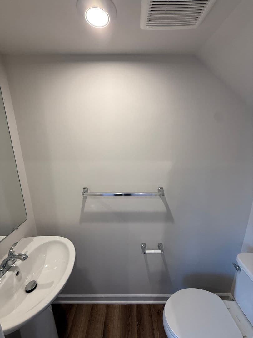Hyattsville Condo: 6711 Belcrest Rd