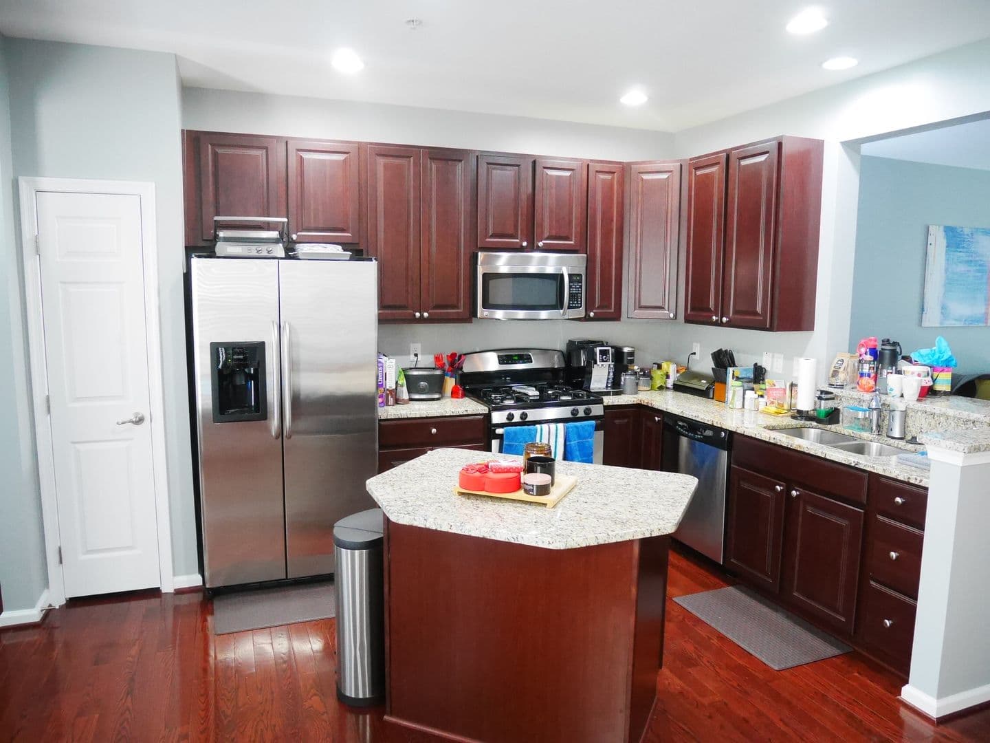 Bel Air House: 609 Switchman Dr