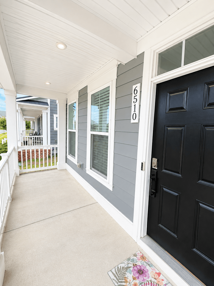 Baltimore House: 6510 Camden St