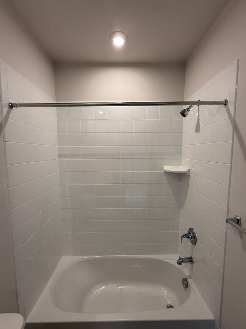 Hyattsville Condo: 6711 Belcrest Rd
