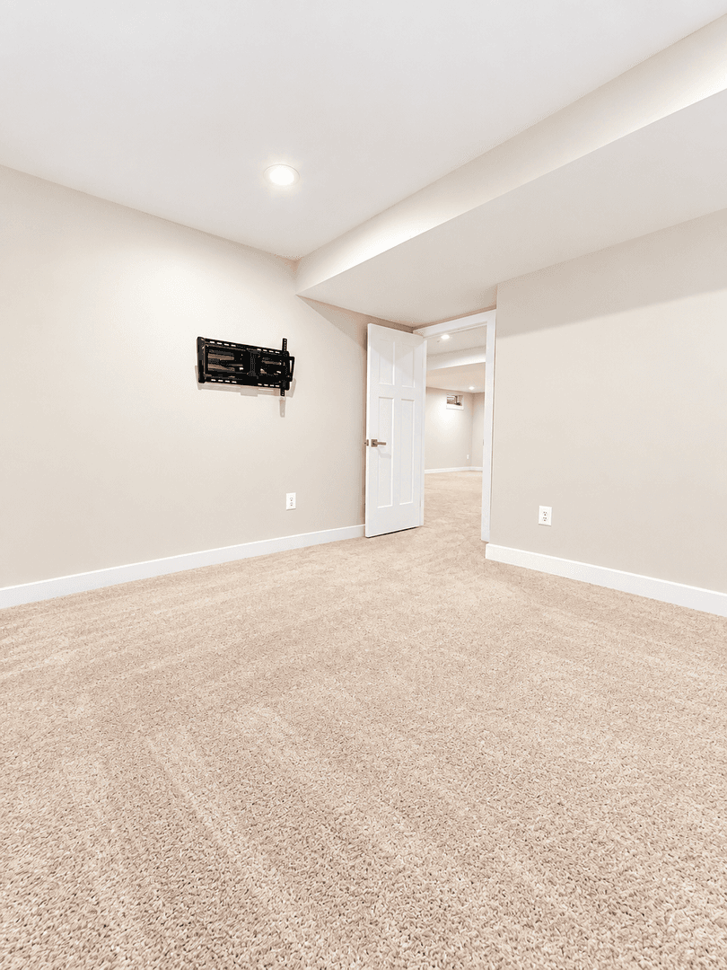 Baltimore House: 6510 Camden St