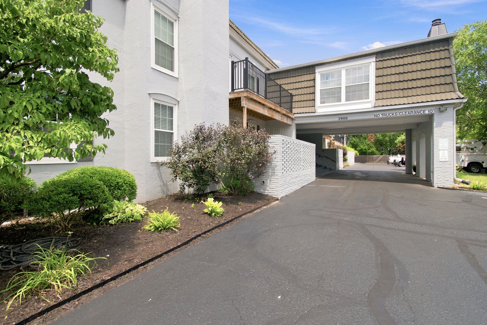 Fairway Apartment: 2900 W. 53rd Street