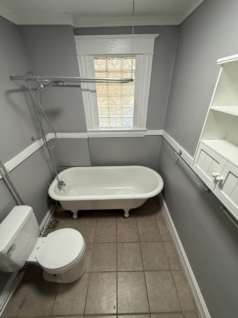 Kansas City Apartment: 3720 Walnut St