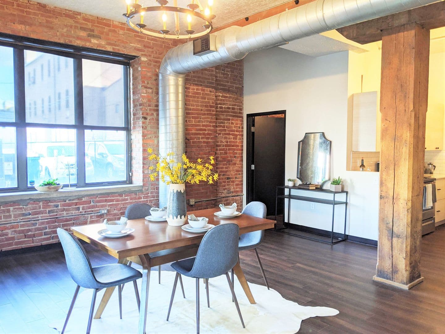 Kansas City Apartment: 425 Washington St