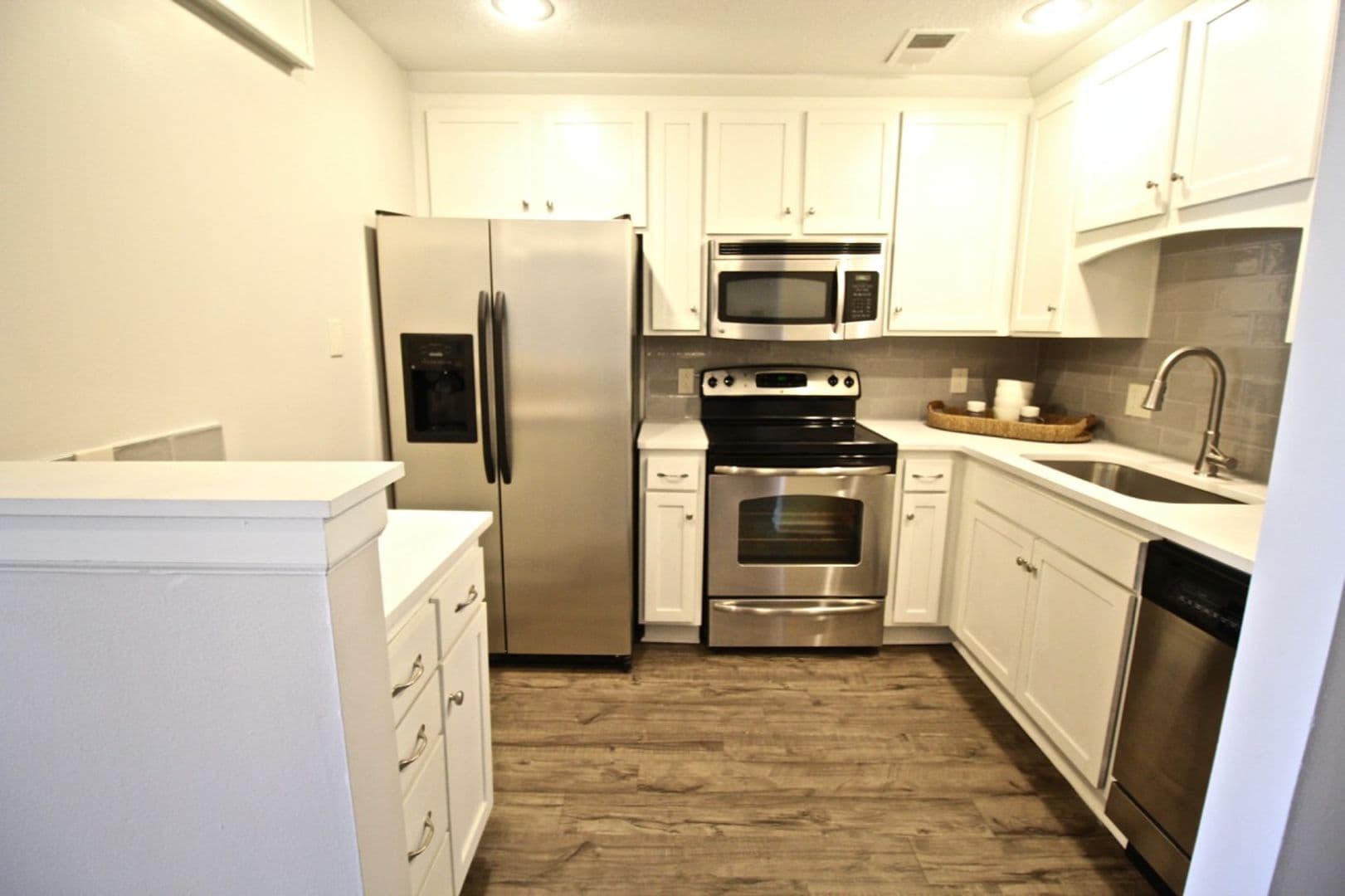 Kansas City Apartment: 4415 Jefferson Street