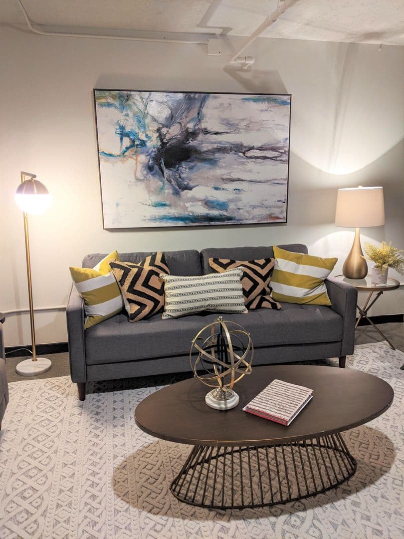 Kansas City Apartment: 425 Washington St