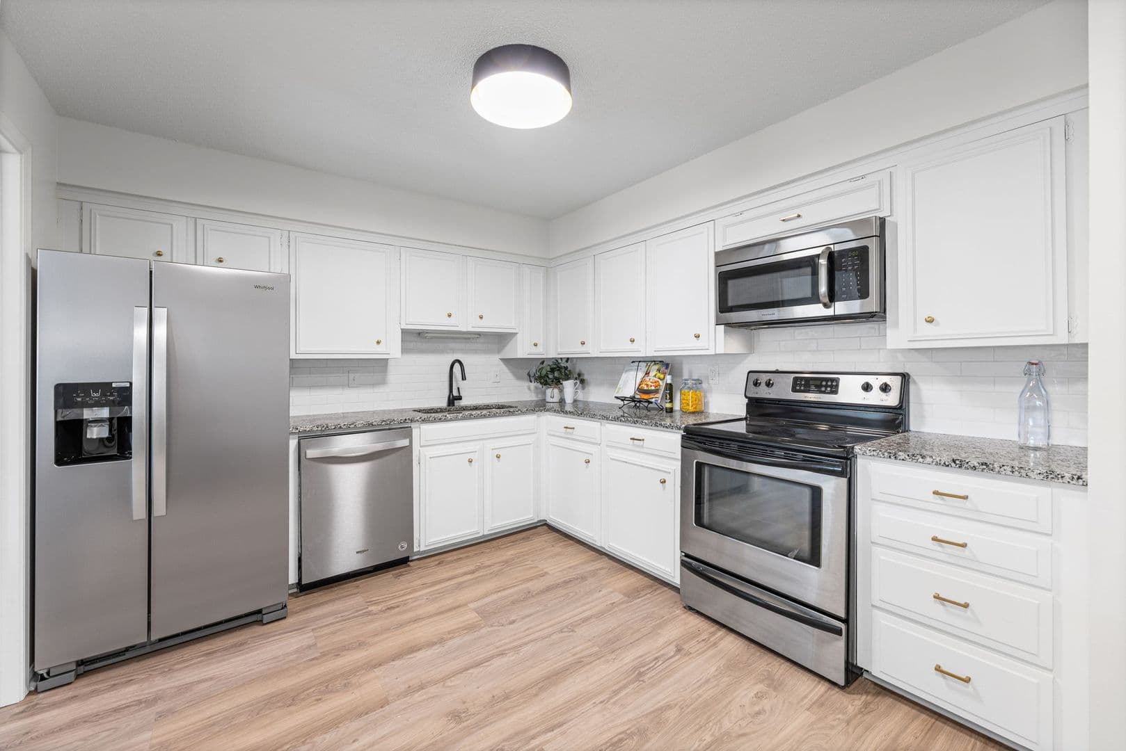 Fairway Apartment: 2900 W. 53rd Street
