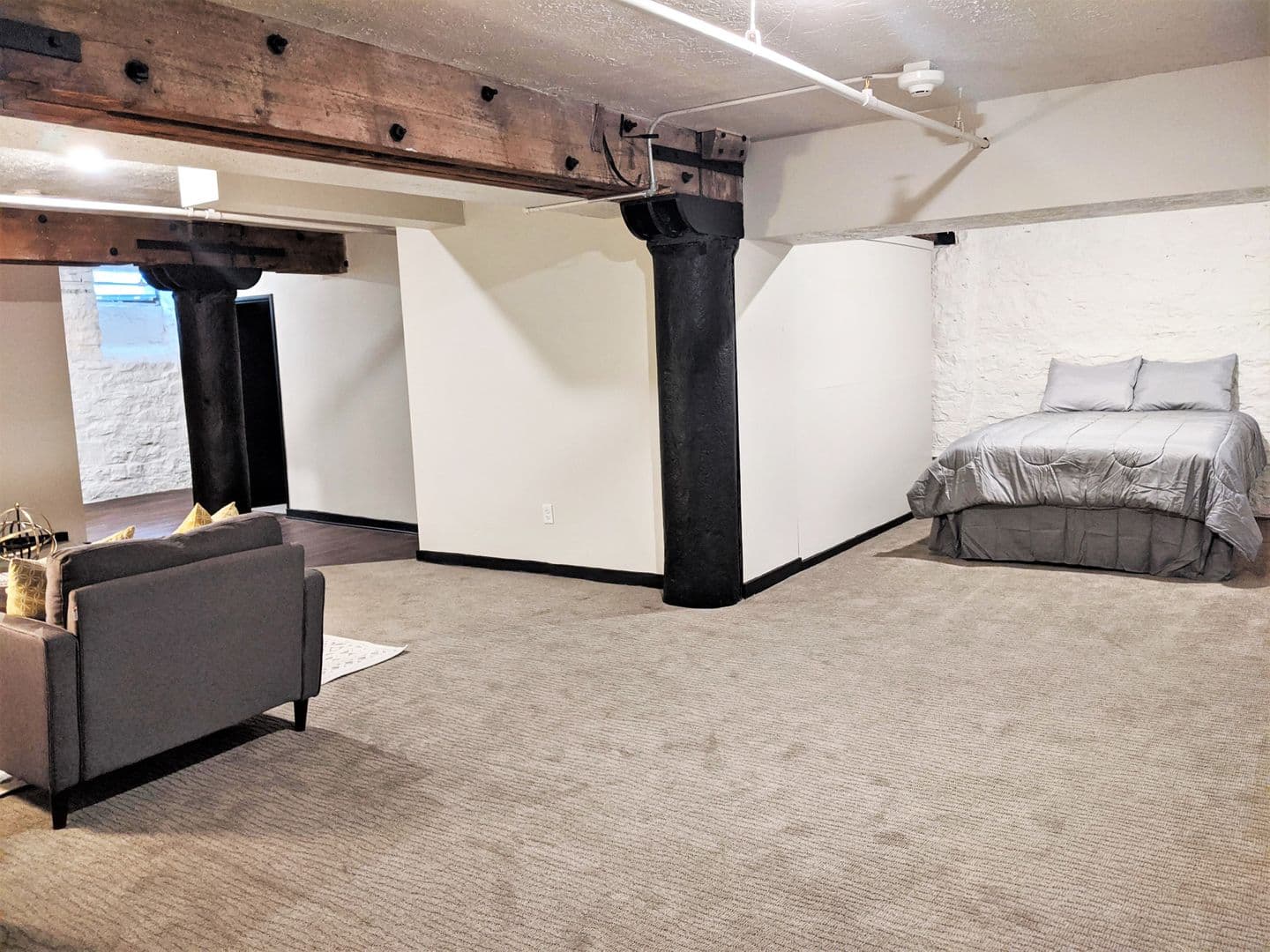 Kansas City Apartment: 425 Washington St