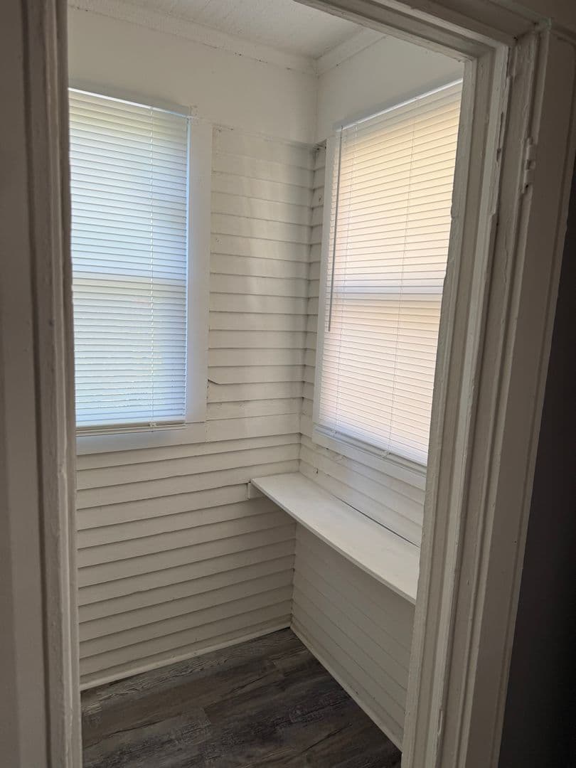 Kansas City Apartment: 3720 Walnut St