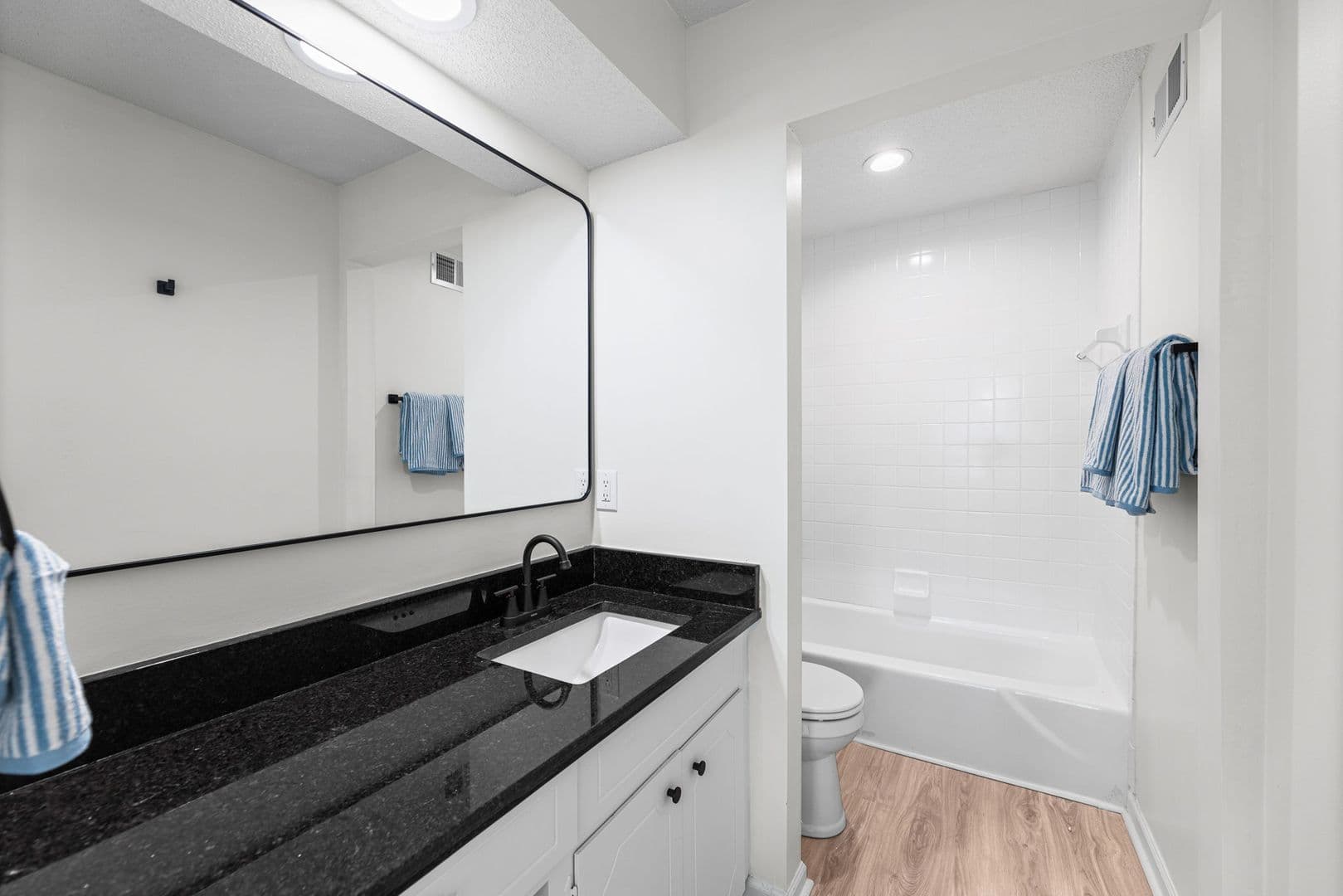 Fairway Apartment: 2900 W. 53rd Street