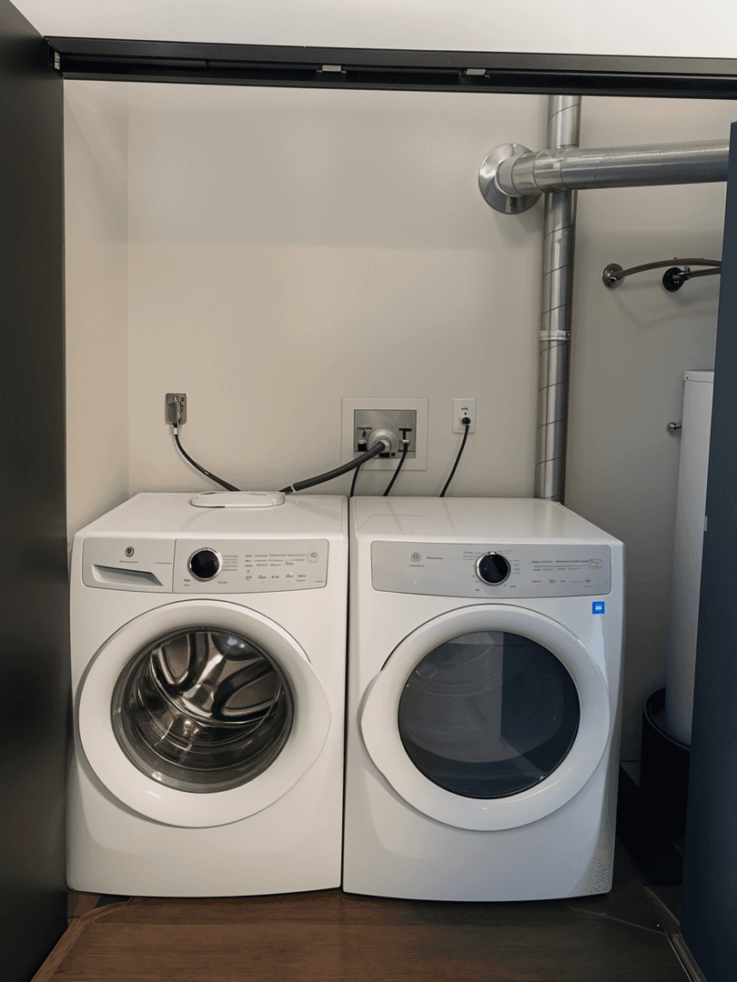 Kansas City Apartment: 425 Washington St