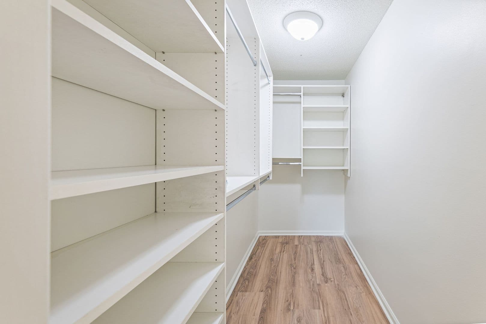 Fairway Apartment: 2900 W. 53rd Street