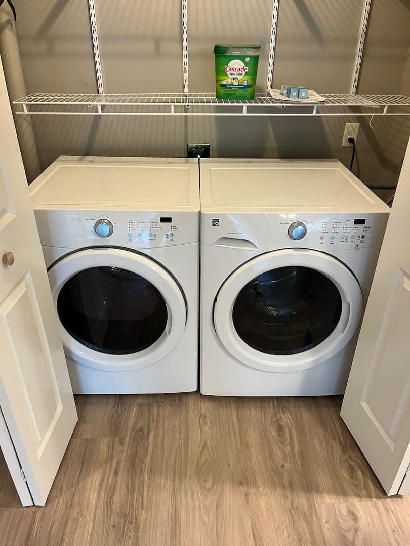 Fairway Apartment: 2900 W. 53rd Street