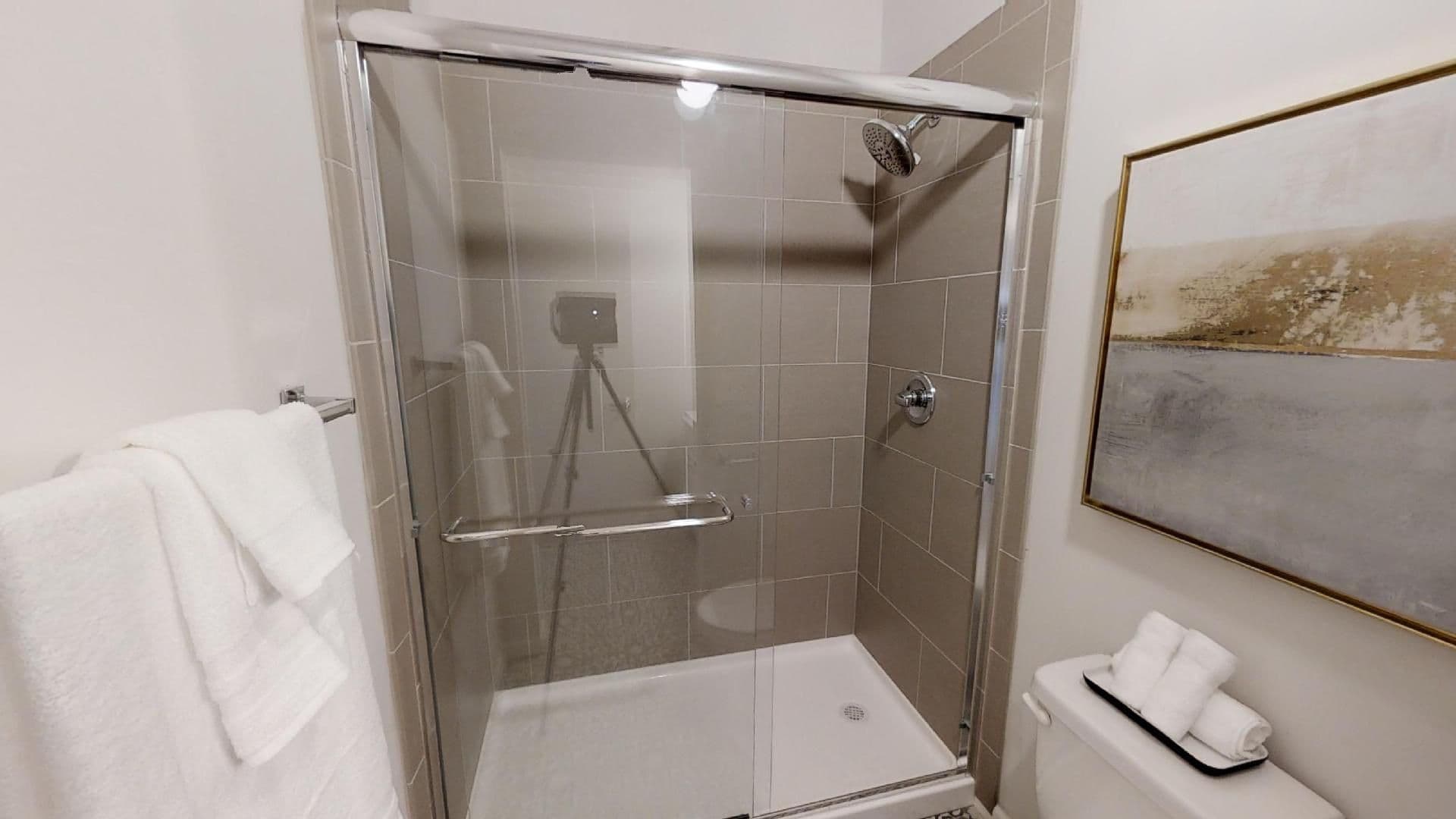 Kansas City Apartment: 218 Delaware St