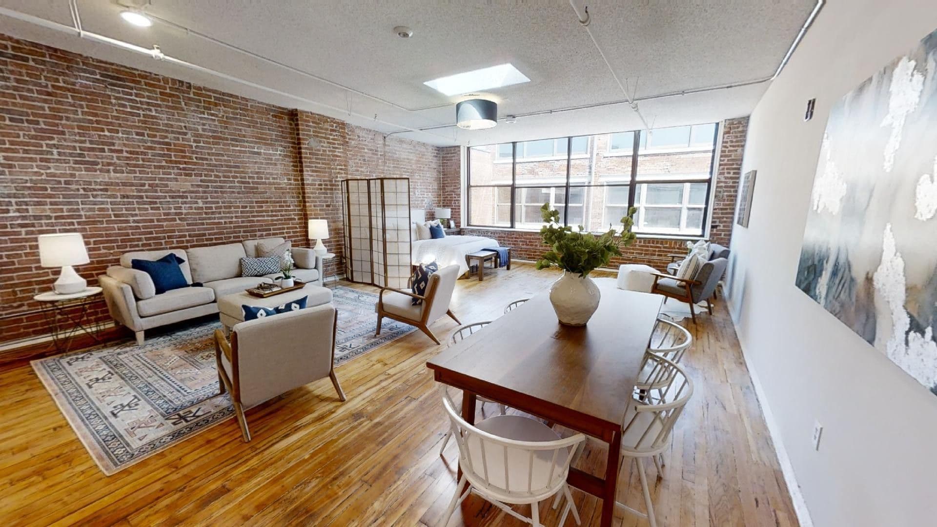 Kansas City Apartment: 201 Wyandotte St
