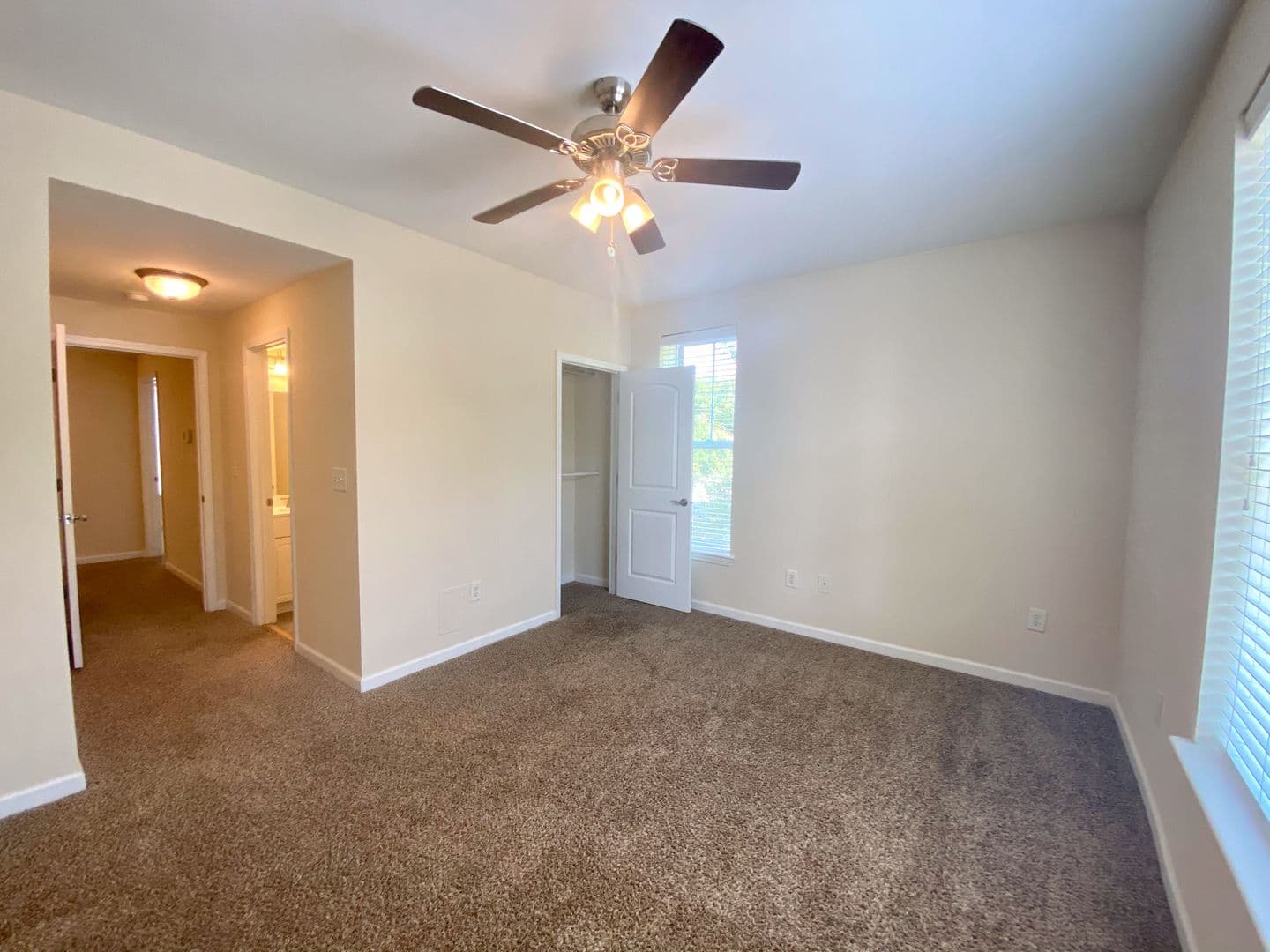Pendleton Apartment: 11 Maverick Dr