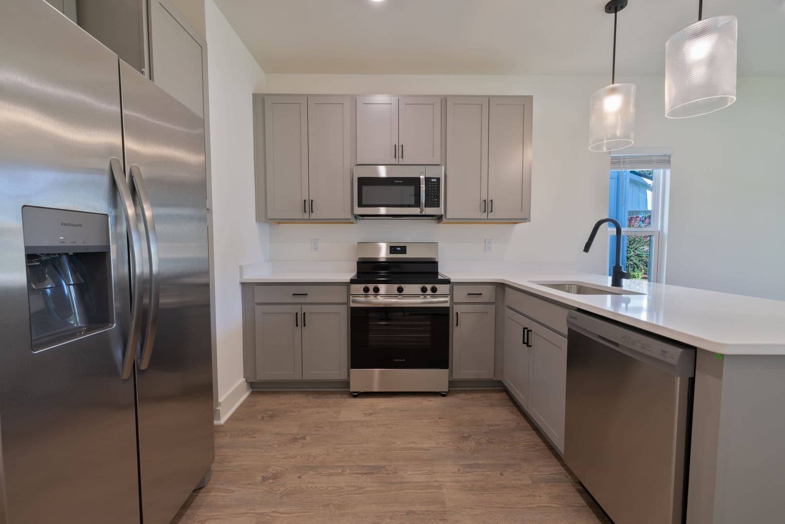 Clemson Apartment: 101 Spencer St