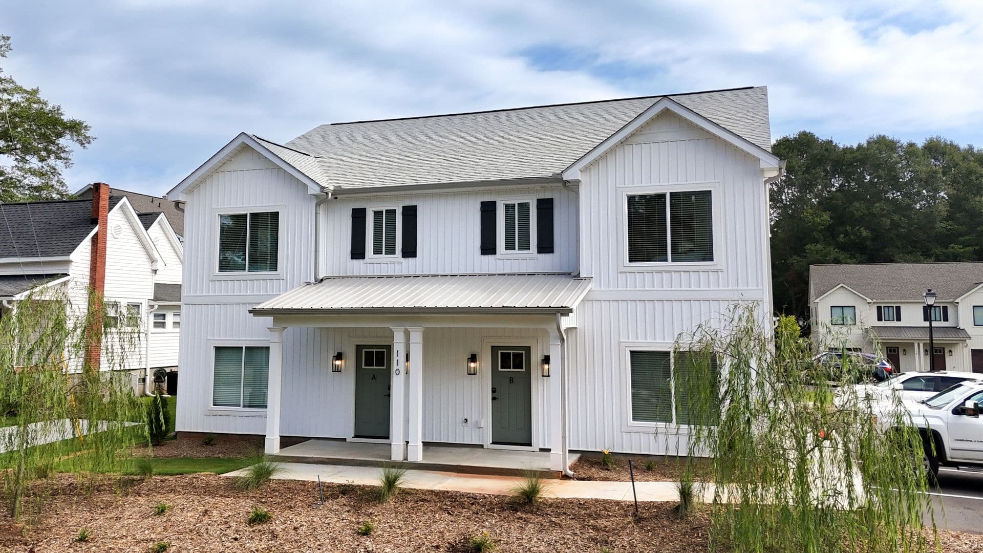 Central Apartment: 506 Tarrant St