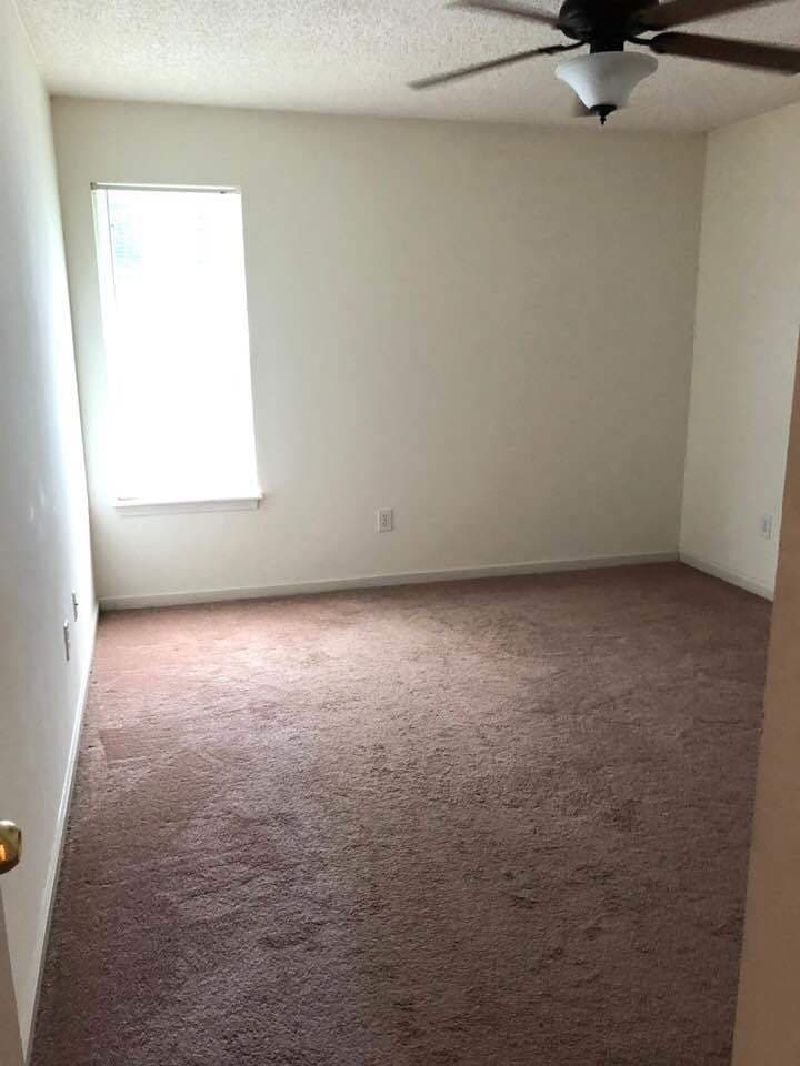 Clemson House: 108 Pine Ridge Ln