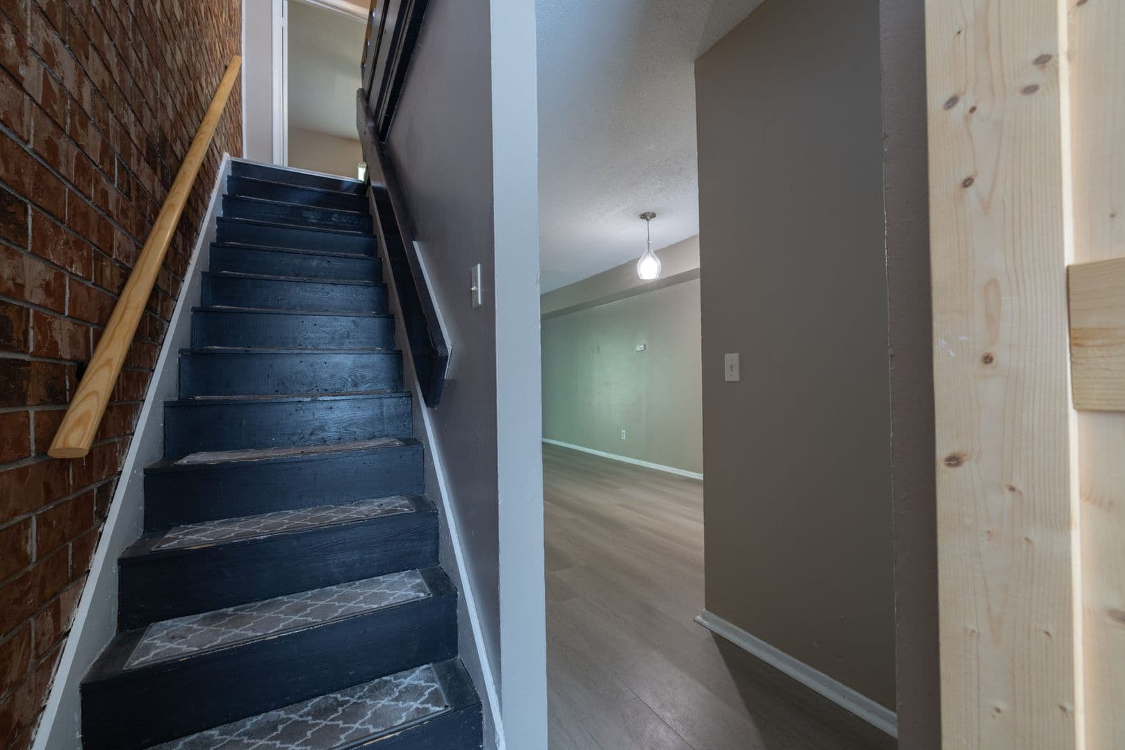 Clemson Apartment: 235 Keowee Trl