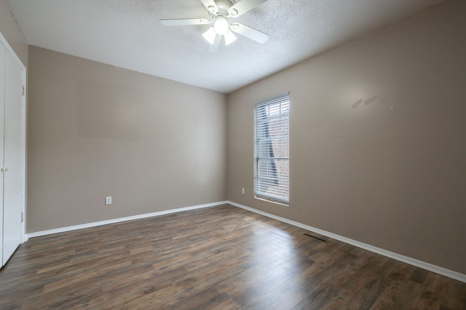 Clemson Apartment: 235 Keowee Trl