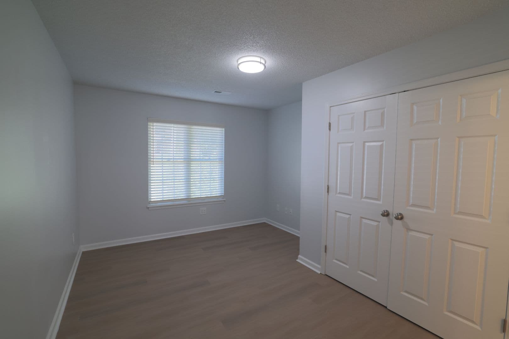Clemson Apartment: 818 College Ave