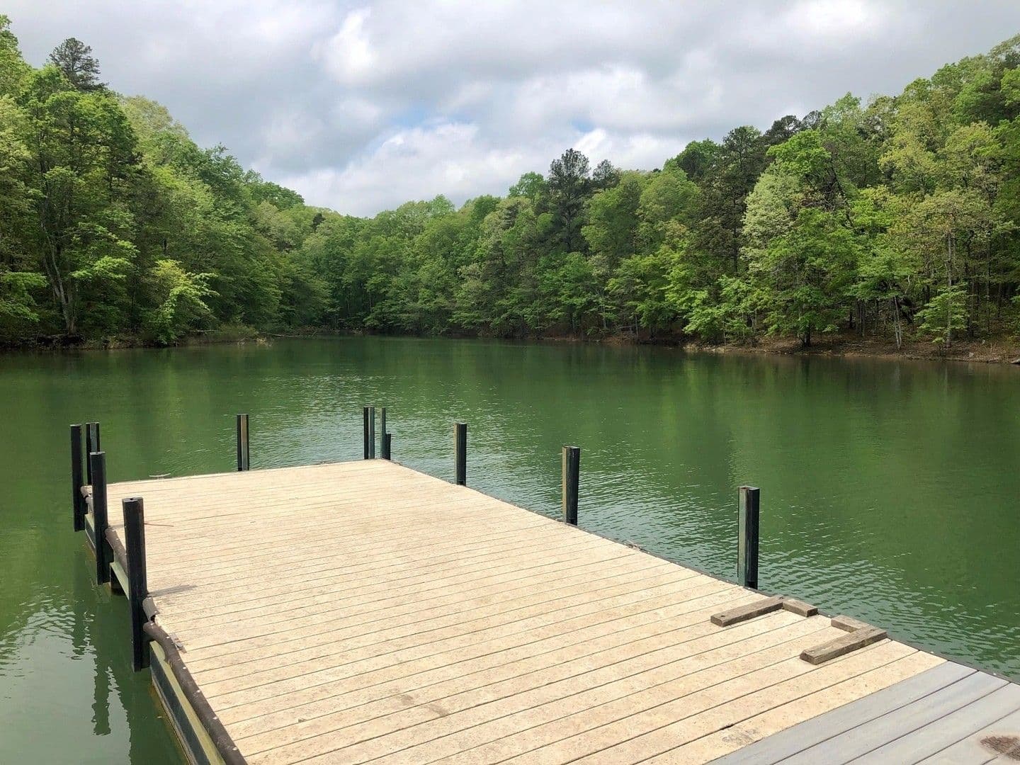 Seneca Apartment: 1301 Harts Ridge Dr