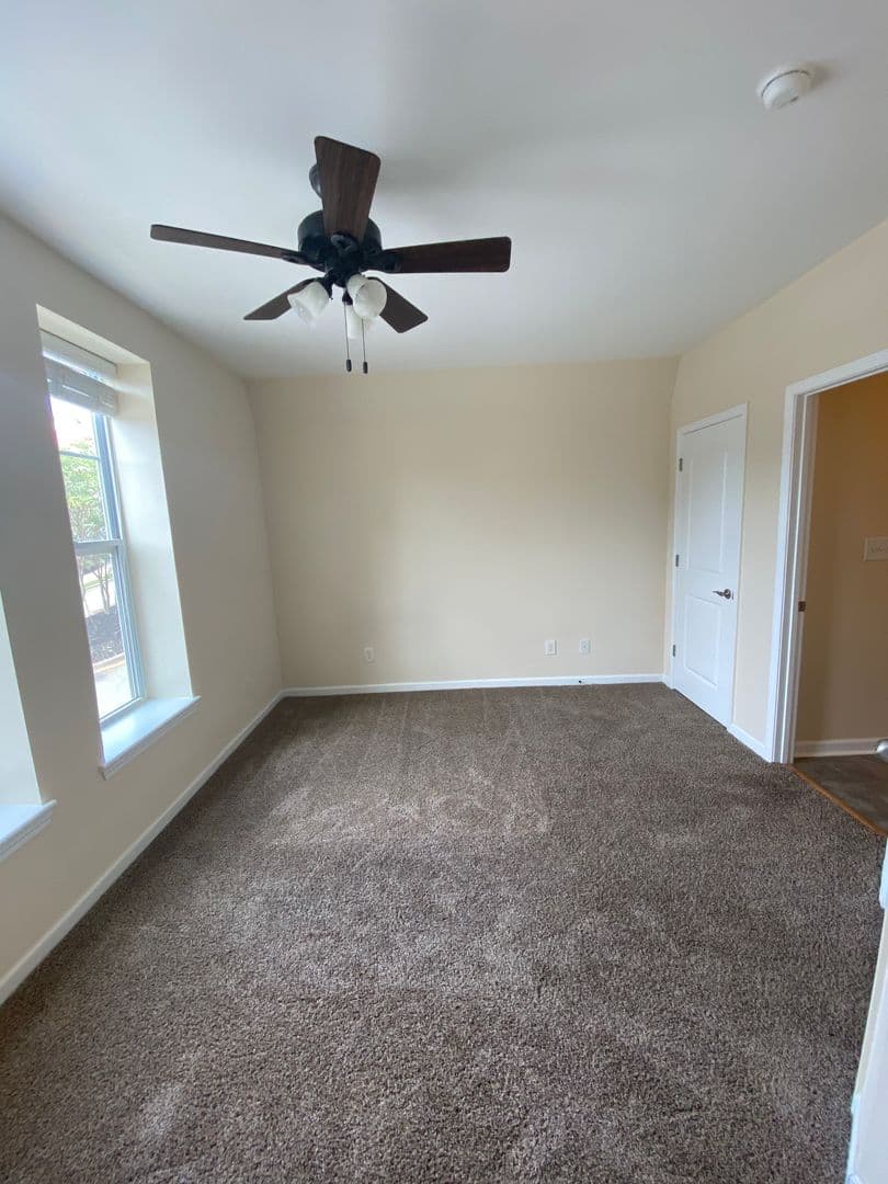 Pendleton Apartment: 11 Maverick Dr