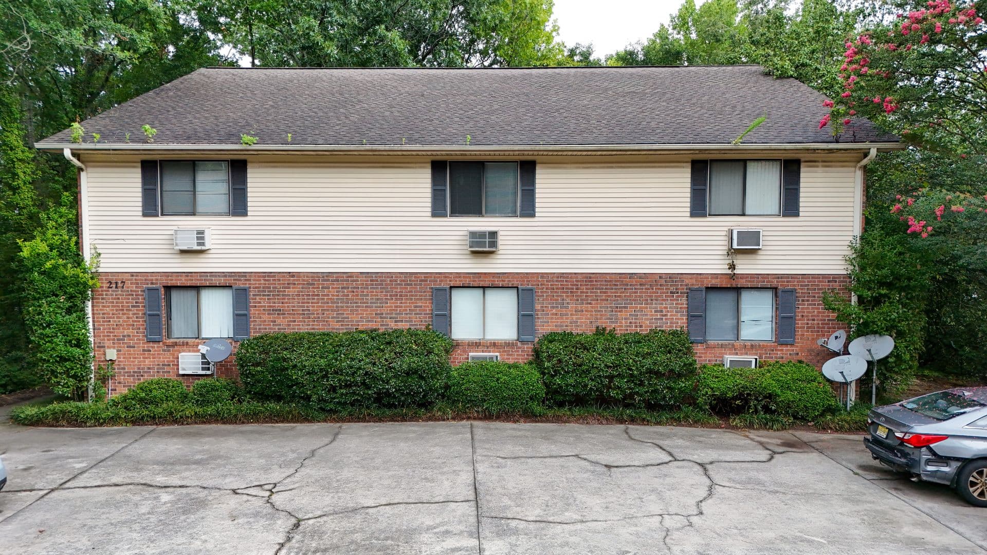 Clemson Apartment: 217 Cochran Rd