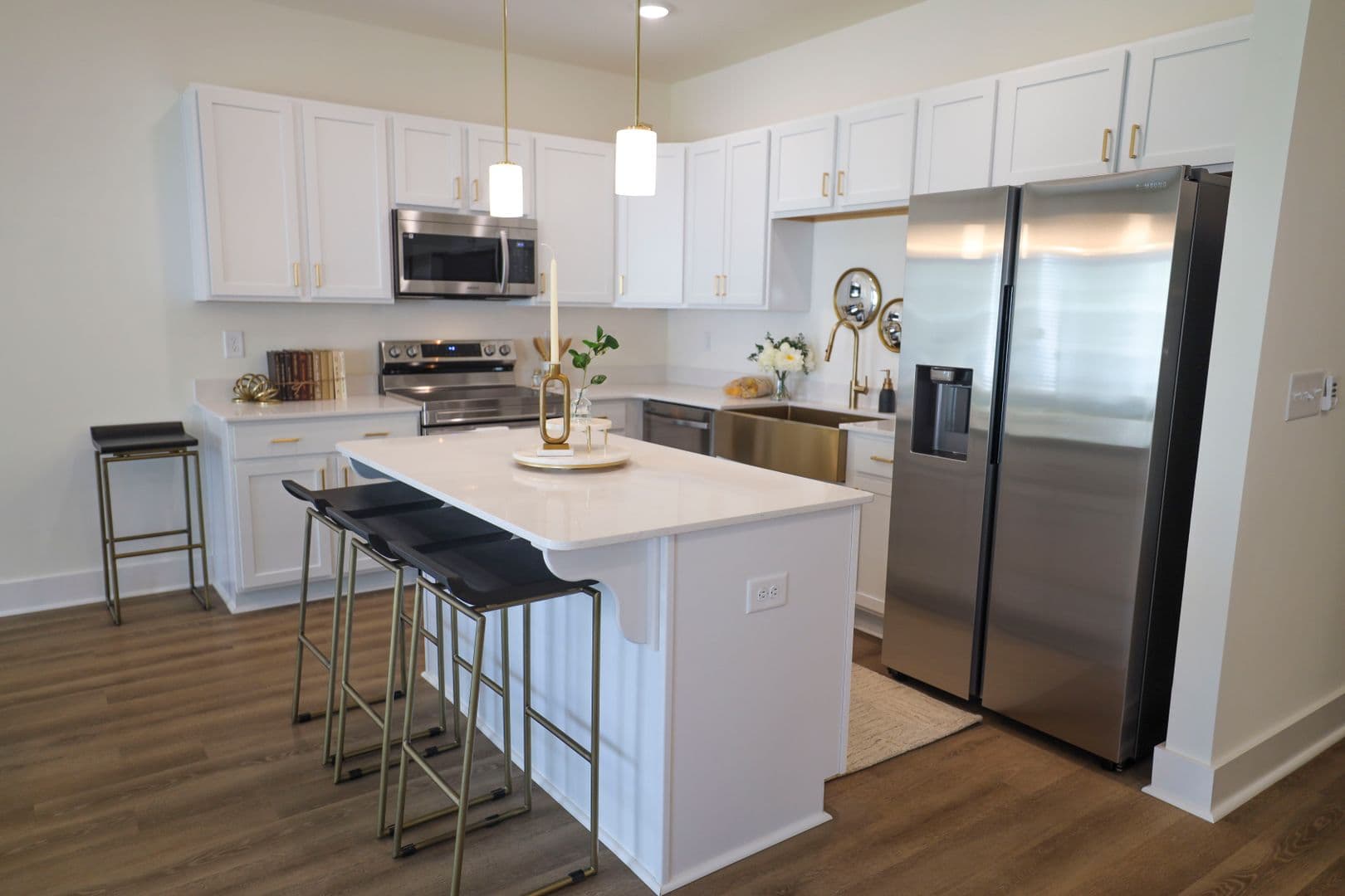 Central Apartment: 506 Tarrant St