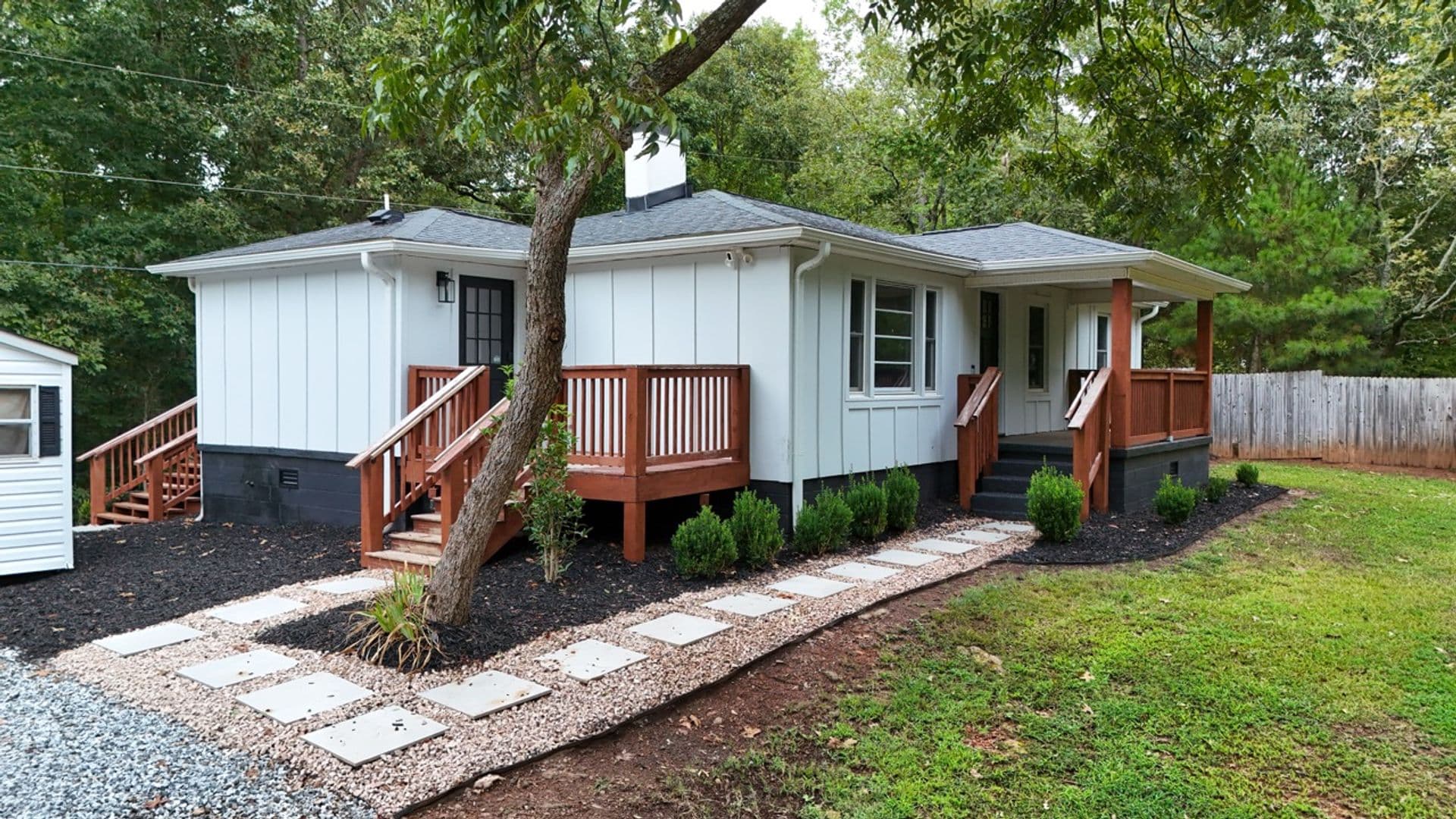 Anderson House: 110 Cathie Way