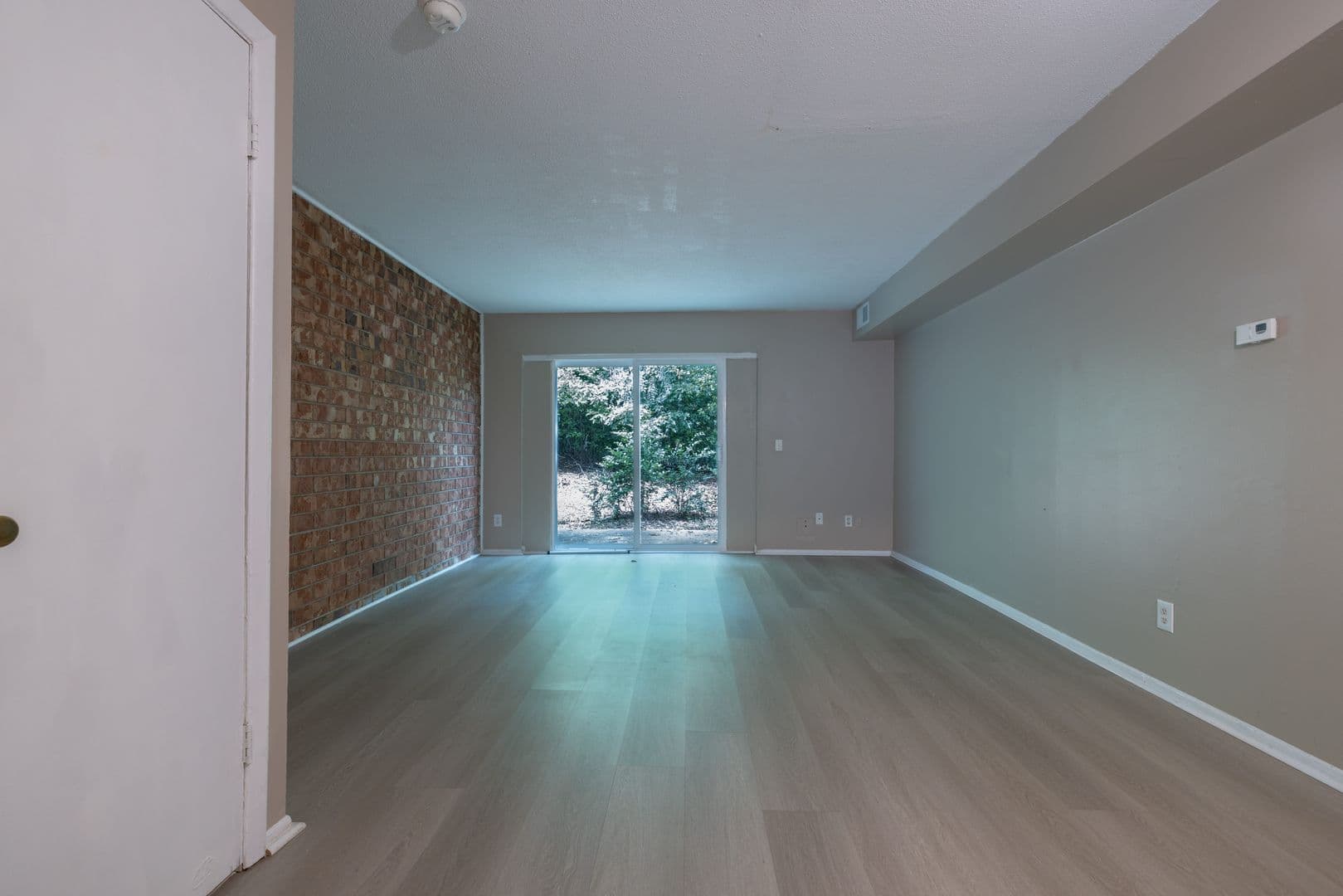 Clemson Apartment: 235 Keowee Trl