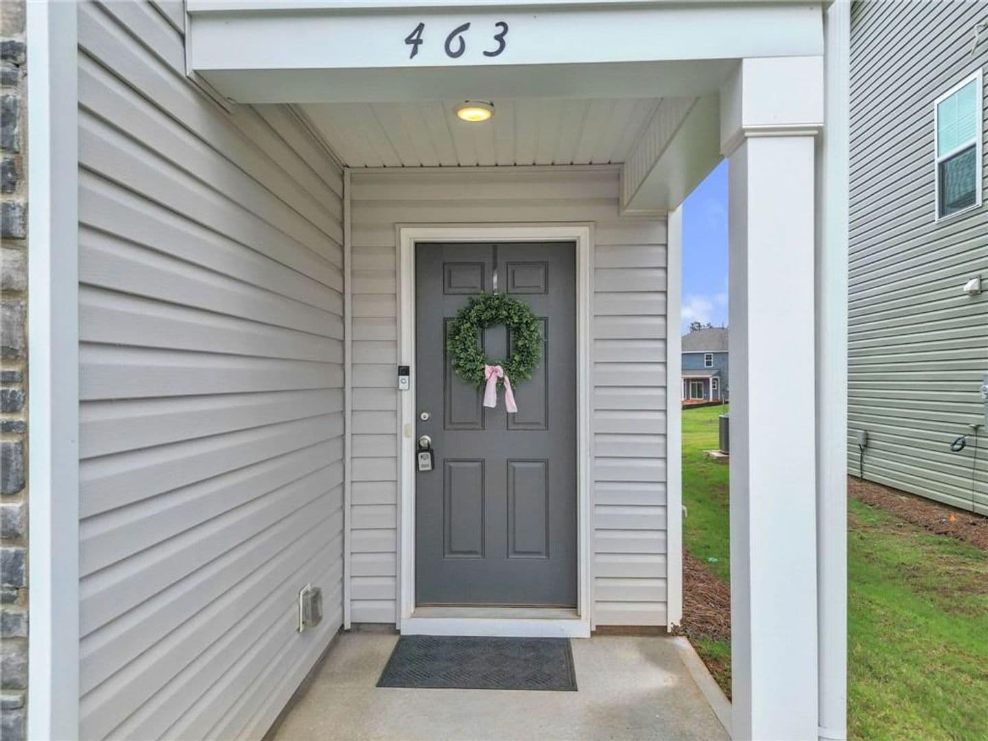 Pendleton House: 463 Seaborn Cir