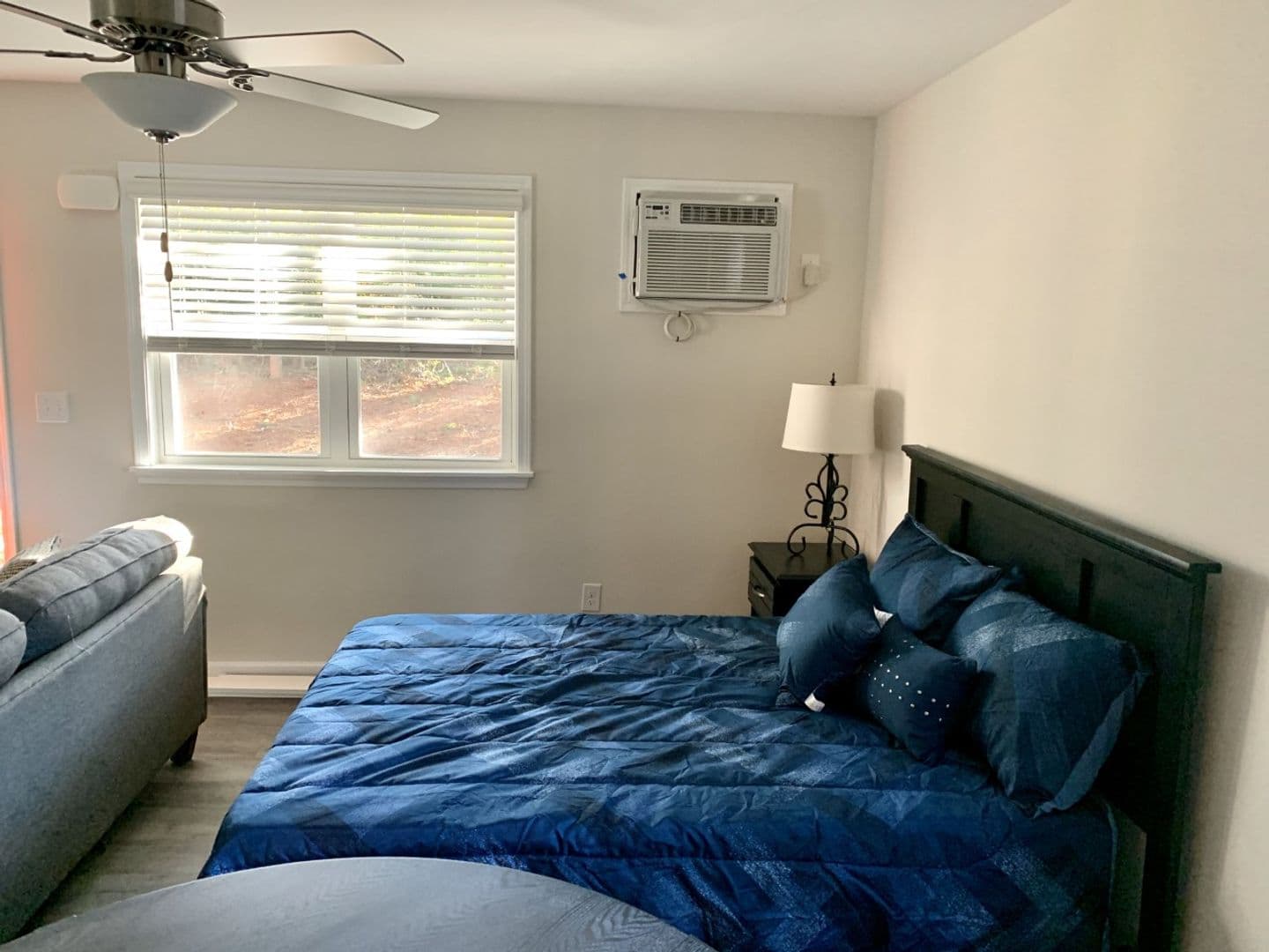 Clemson Apartment: 808 College Ave