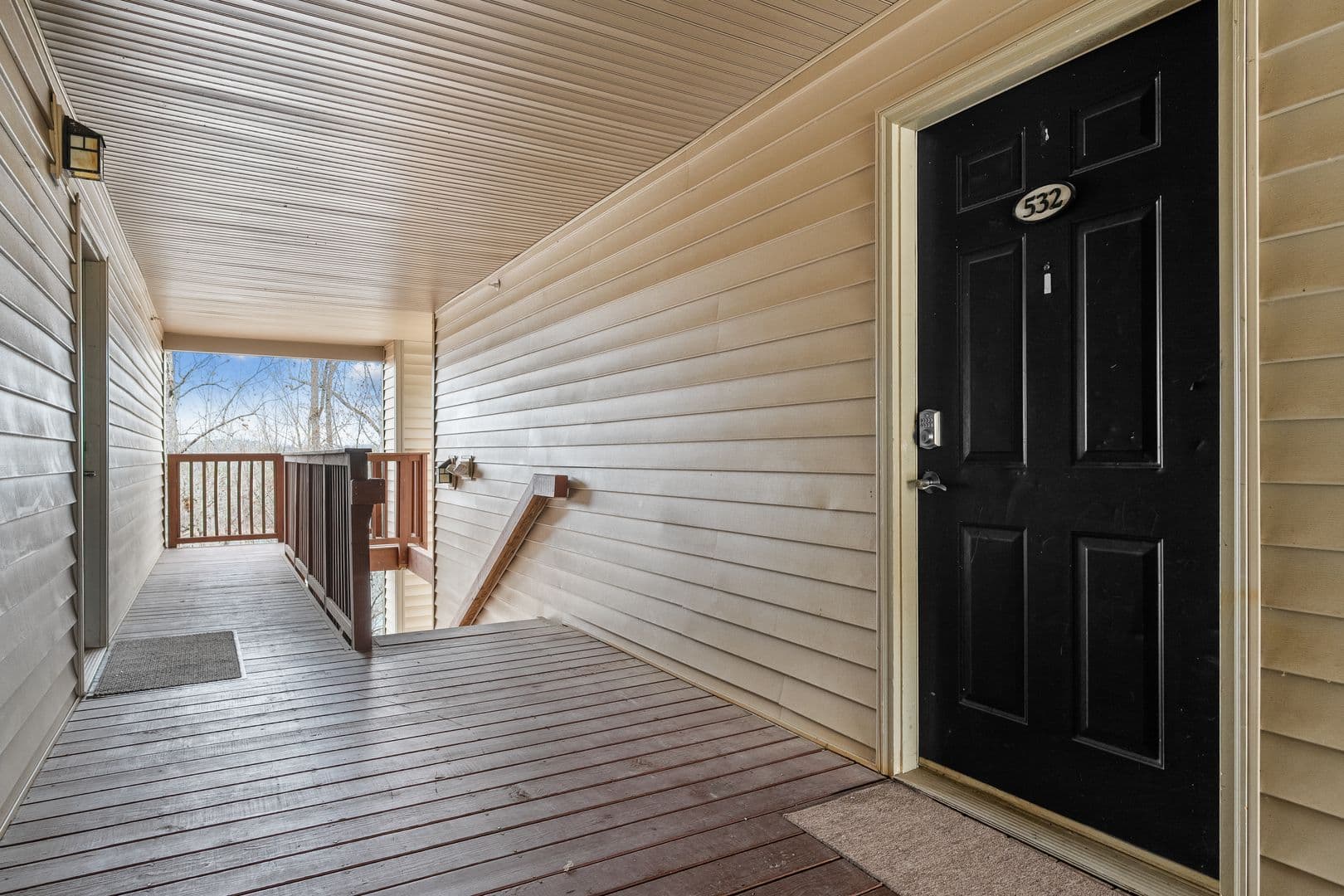 Seneca Apartment: 1301 Harts Ridge Dr