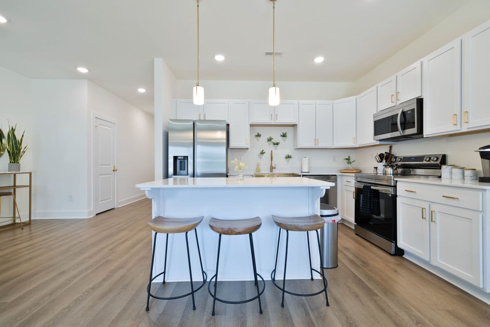 Central Apartment: 506 Tarrant St