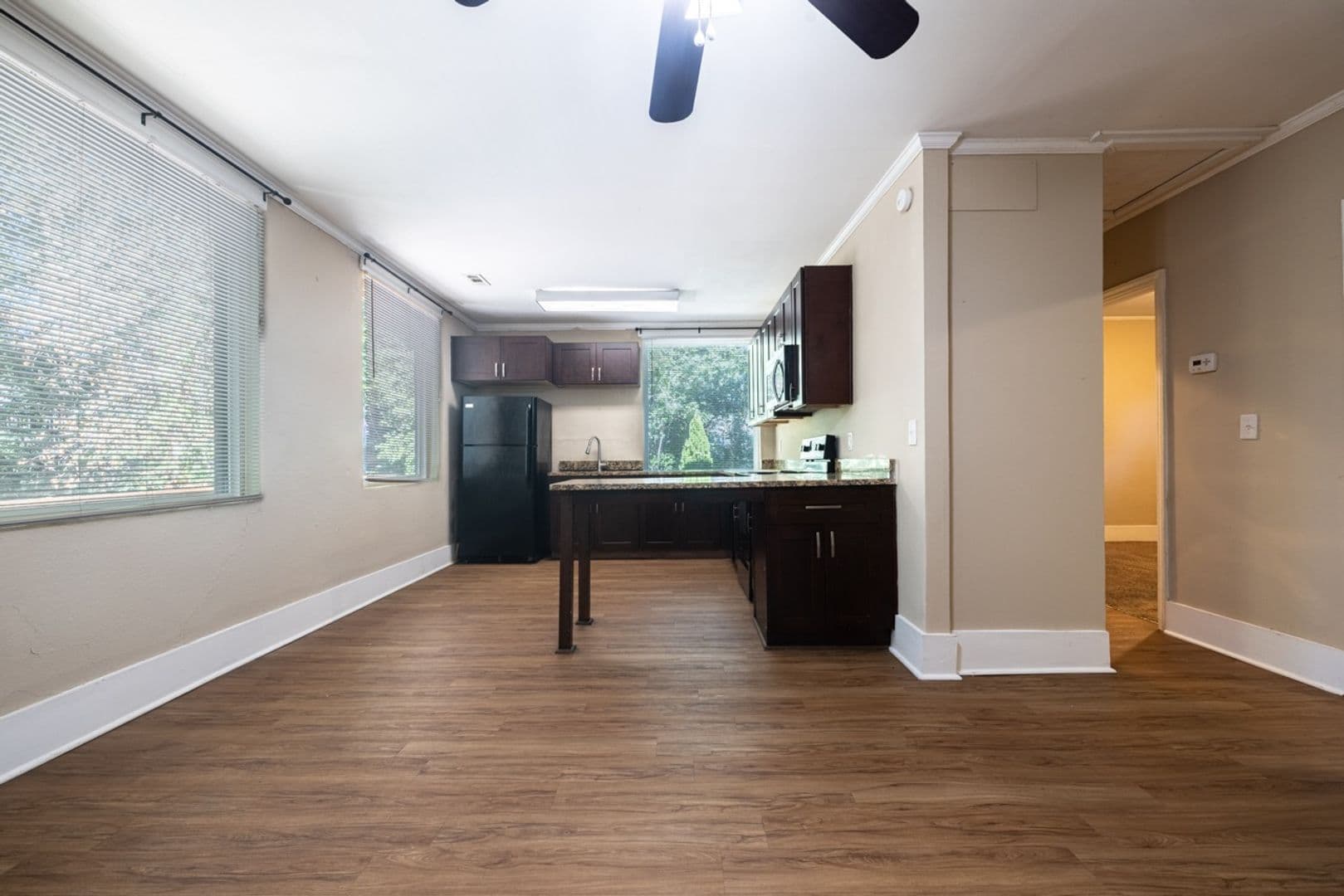 Clemson Apartment: 270 Riggs Dr