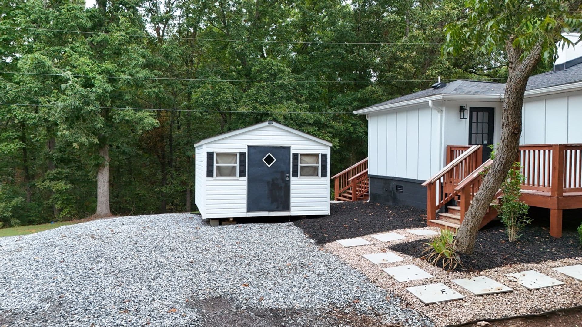 Anderson House: 110 Cathie Way