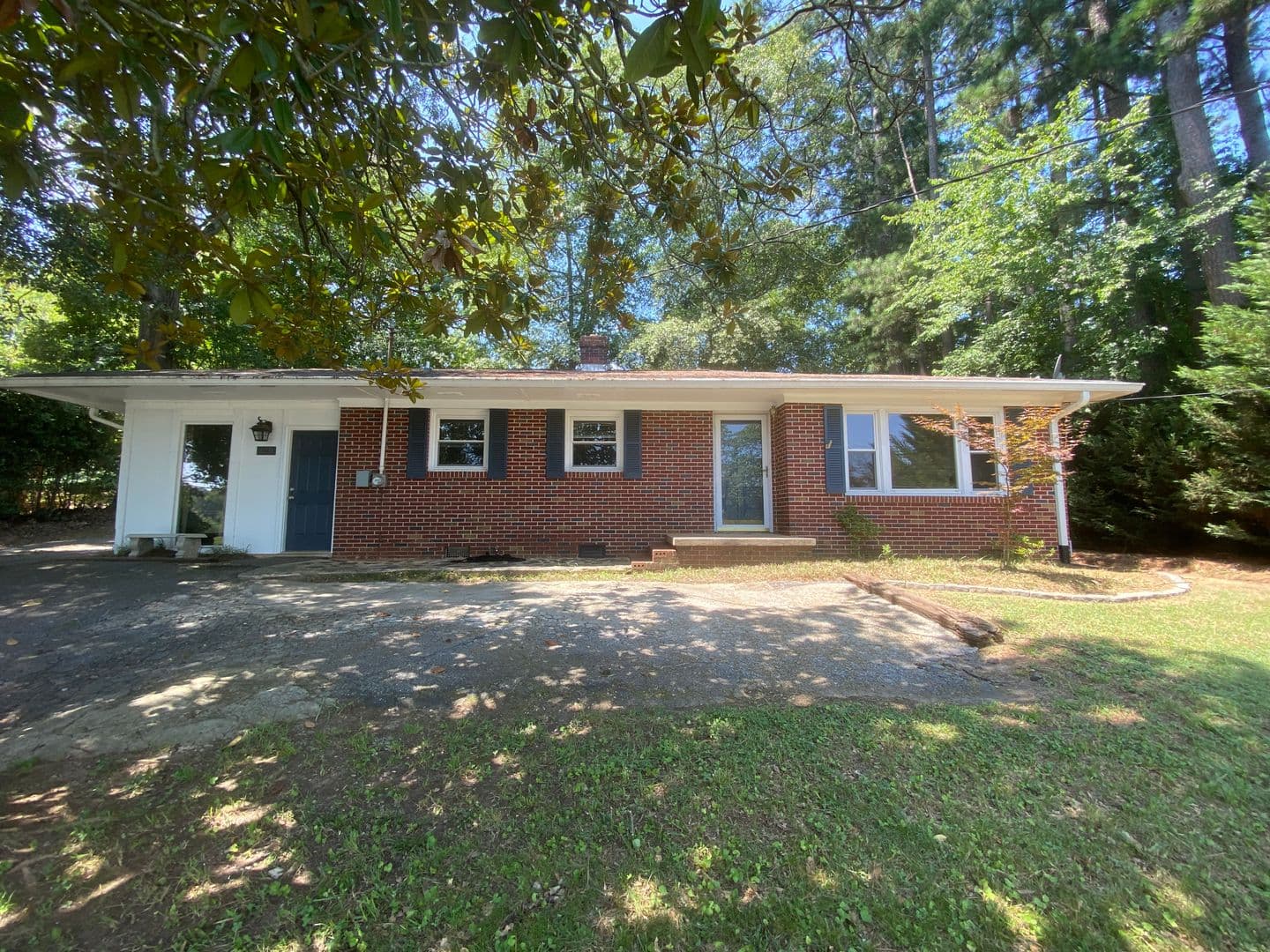 Clemson Apartment: 129 Freedom Dr