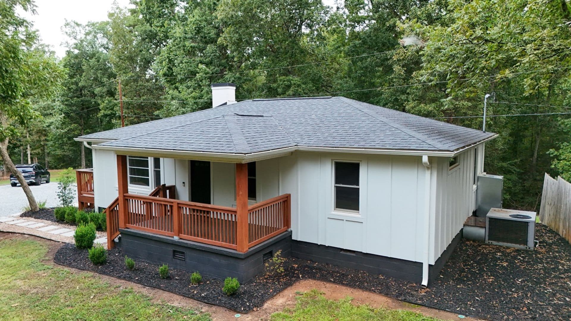 Anderson House: 110 Cathie Way