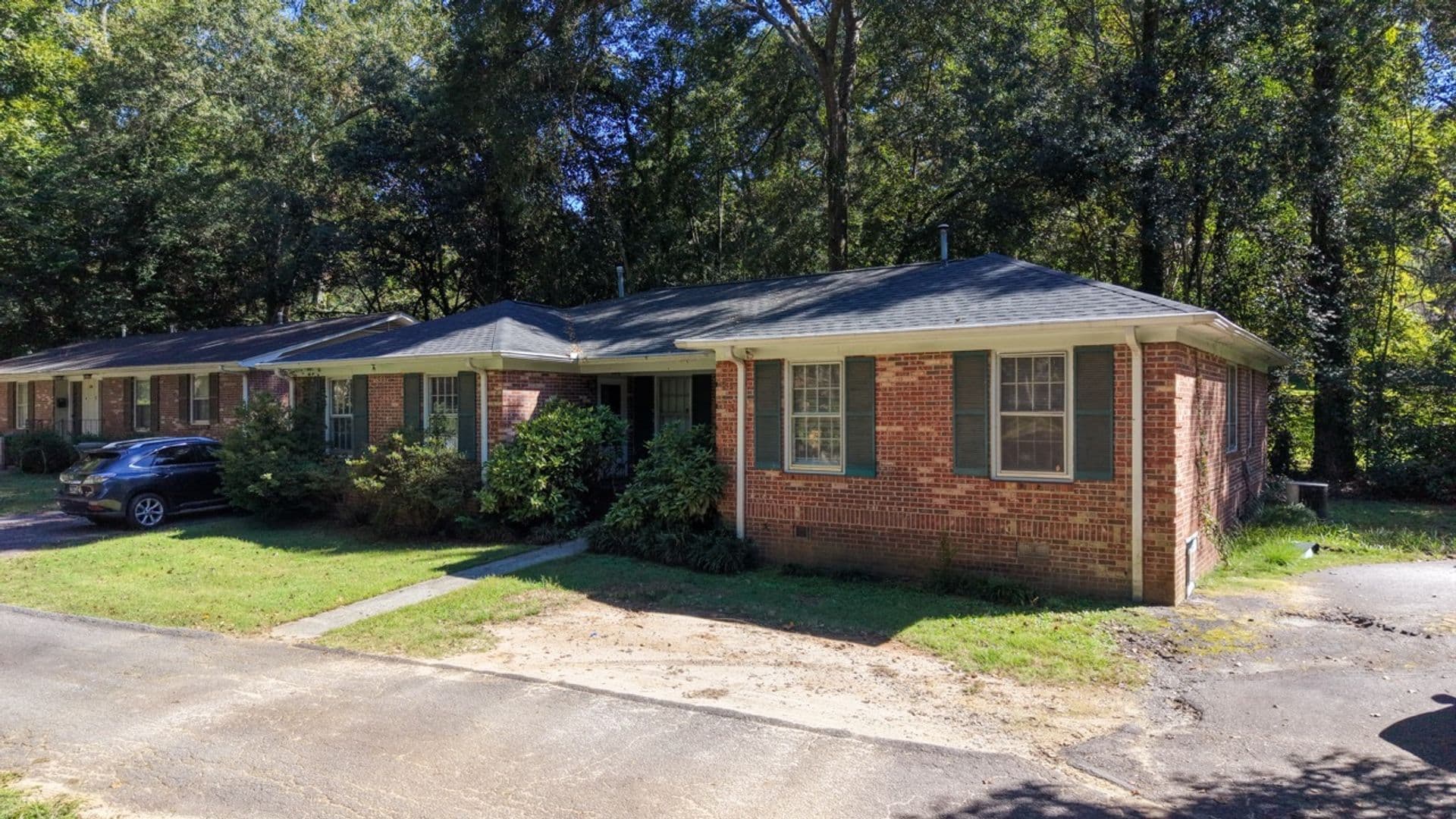 Clemson Apartment: 106 Strode Circle